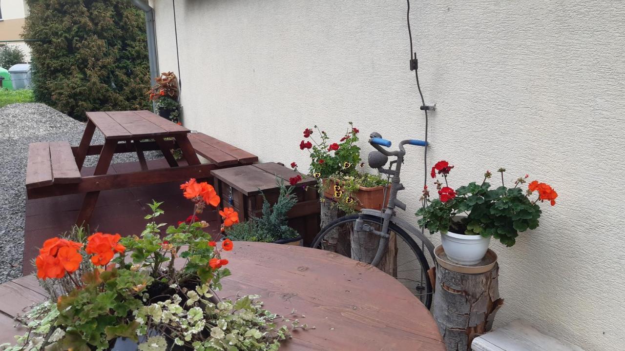 Bike Apartments 1 Hodruša エクステリア 写真